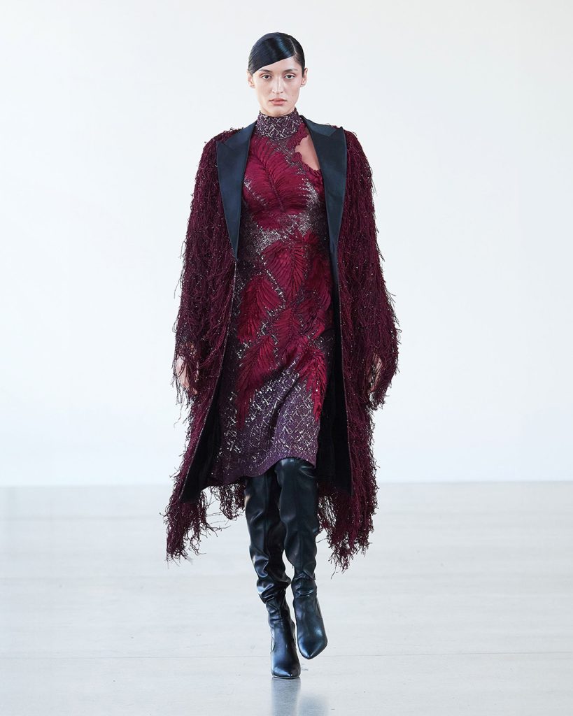 The-Cocktail-Party-Elegant-Sophisticated-Holiday-Attire