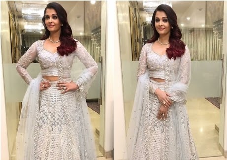 Ivory Lehenga by Falguni Shane Peacock