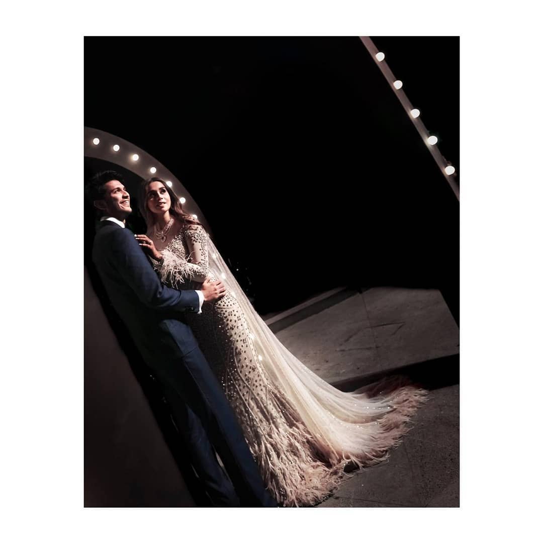 Falguni Shane Peacock bride chose a scintillating, ivory wedding gown for women
