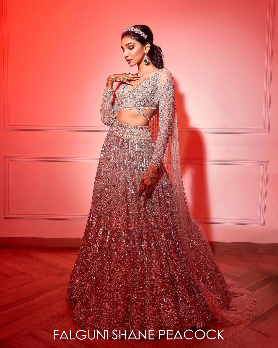 Juhi Godambe opted for a gorgeous silver Lehenga