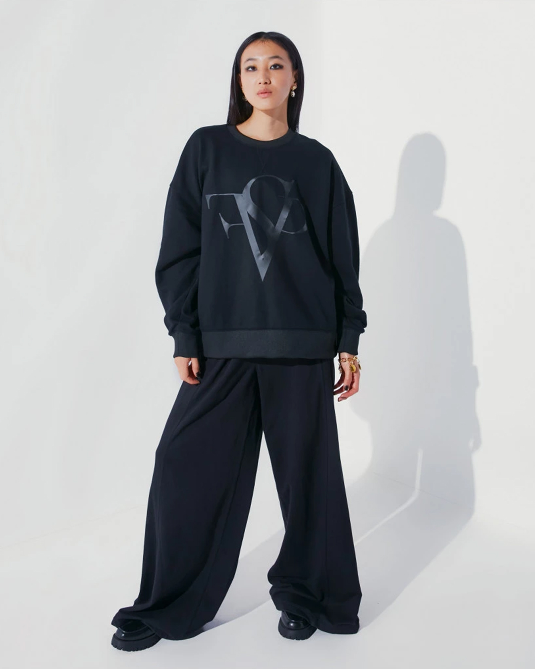 OVERSIZED SWEATSHIRT WITH FSP BLACK LOGO-PRINT - Concert-ready 'fit
