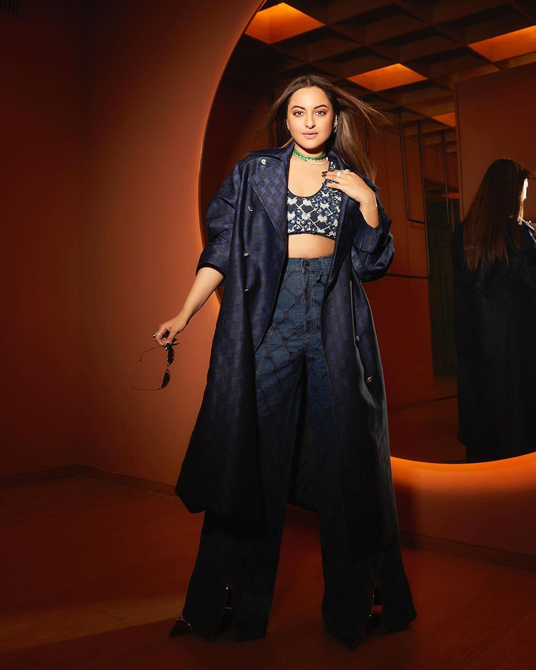 trench coat sonakshi