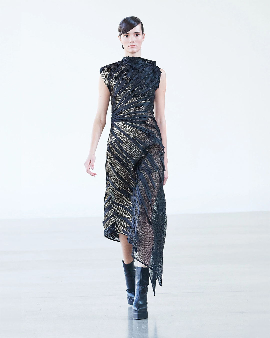 BLACK GOLD SEQUINED MIDI DRESS