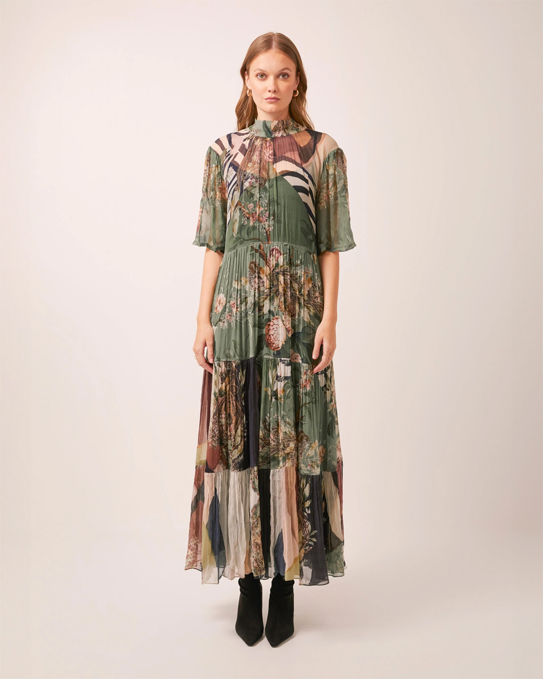 EARTHY MEADOWS PLEATED LONG DRESS