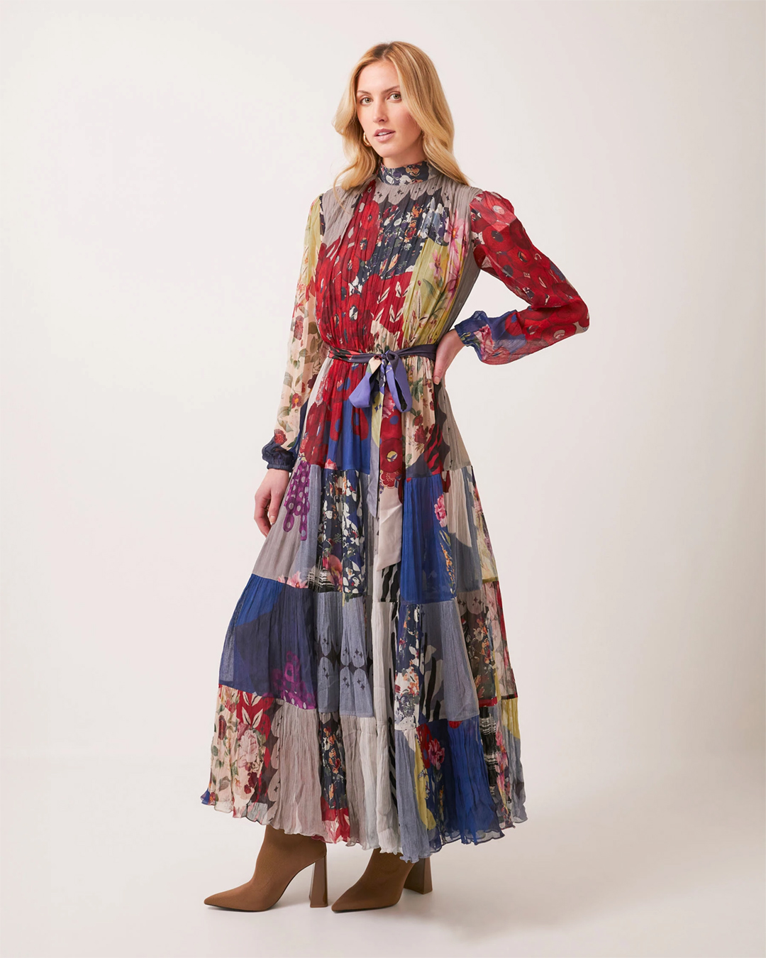 VIVID BLOOM PLEATED LONG DRESS